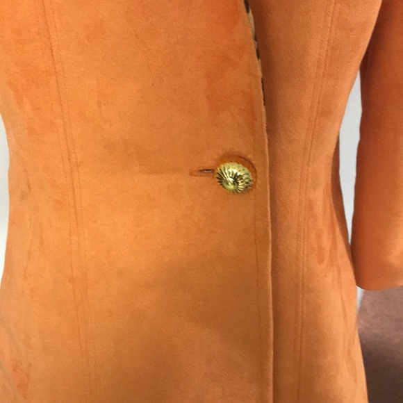 Absolutely amazing spring brushed suede reversible coat - Picture 3 of 12